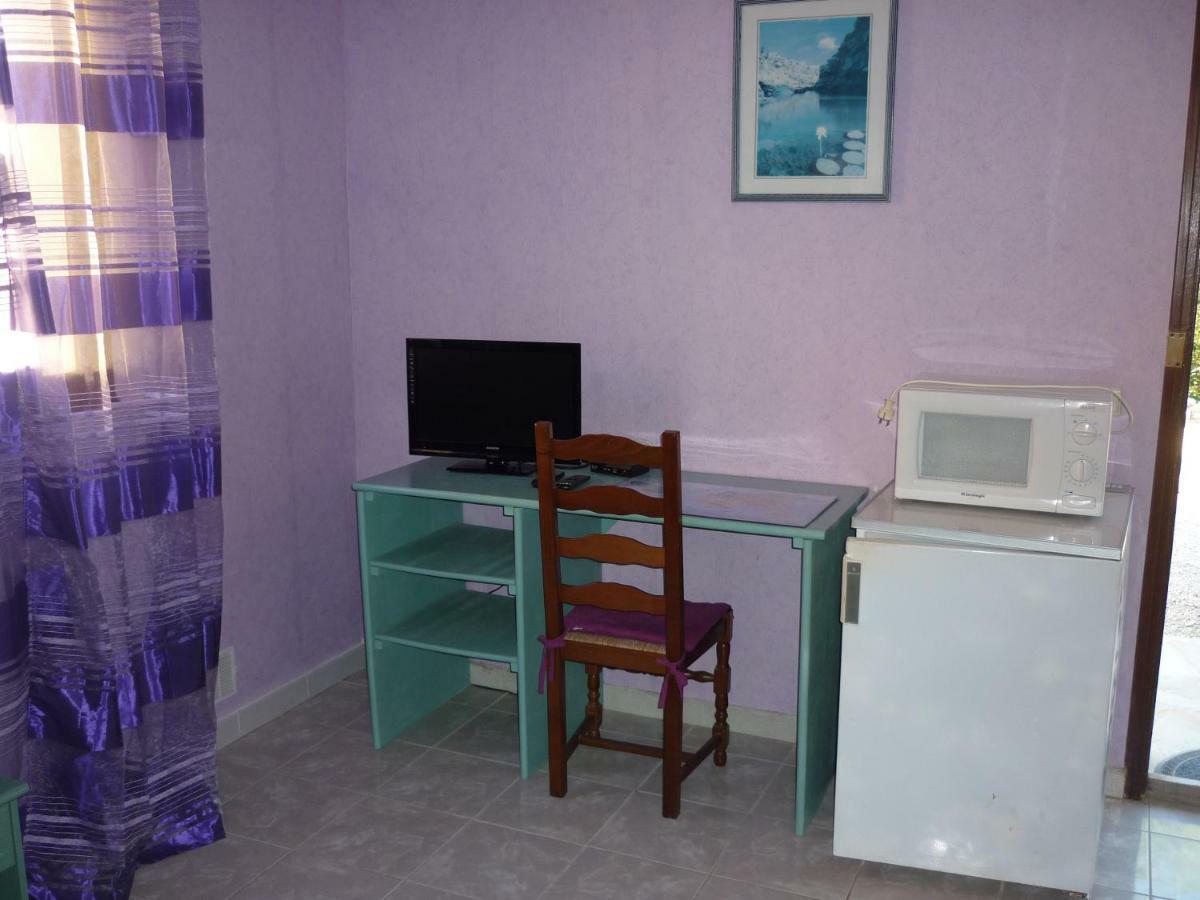 Domaine De Rode Buze Bed & Breakfast Cahors Bagian luar foto